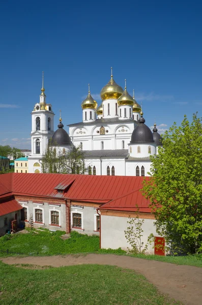 Varsayım katedral, şehir Dmitrov, Rusya Federasyonu — Stok fotoğraf