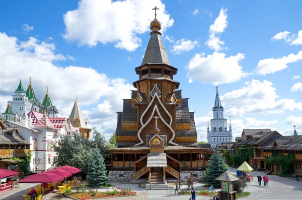 Iglesia de San Nicolás en Izmailovo Kremlin, Moscú, Rusia — Foto de Stock