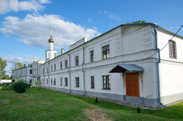 Ryazan Russia August 2018 Ξενοδοχείο Της Ευγένειας Και Εκκλησία Του — Φωτογραφία Αρχείου