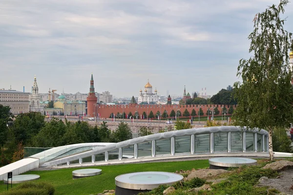 Moscow Russia September 2021 View Zaryadye Nature Landscape Park Moscow — Stock Photo, Image