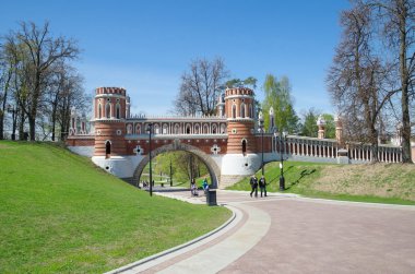 Moskova, Rusya - 7 Mayıs 2015: Müzesi-rezerv Tsaritsyno, fantezi köprü