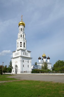 Tapınak köyde Zavidovo karmaşık