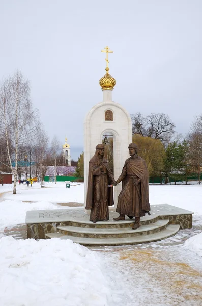 Monumento a Pietro e Fevronia di Murom, Dmitrov, Russia — Foto Stock
