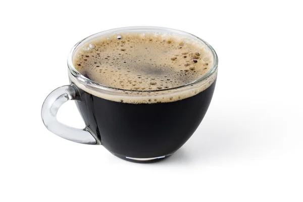 Xícara de café preto em um fundo branco isolado — Fotografia de Stock