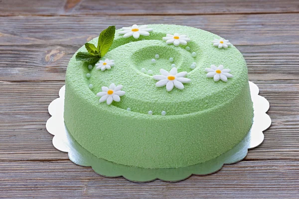 Wiosną tort miętowy kolor — Zdjęcie stockowe