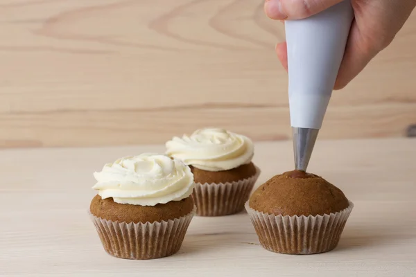 Midway cupcakes doldurma