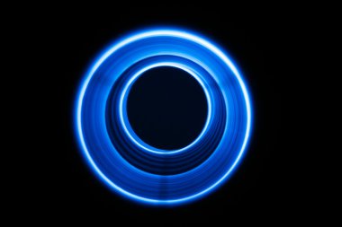 Ses dalgaları görünür mavi renkli