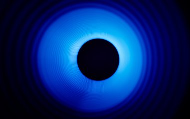 Karanlıktaki ses dalgaları