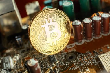 Elektronik devre bulanıklığı. Elektronik panoda Bitcoin para