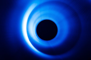 Karanlıktaki ses dalgaları