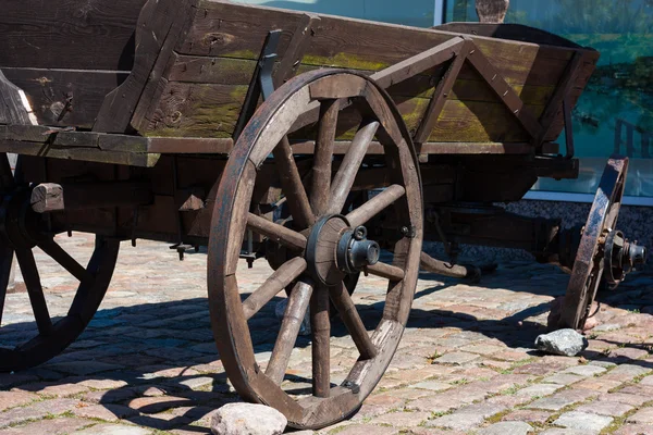 Old wooden cart — Stock Photo, Image