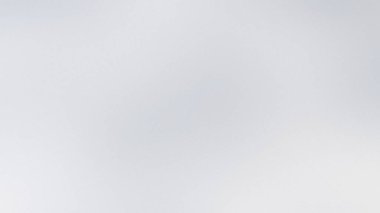 Yumuşak, açık gri desenli arka plan, ince bir eğim ve dağınık ışık. Ayrıntıları temizle...