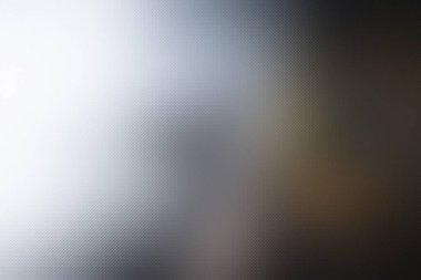 Belirsiz çapraz dokusuyla bulanık eğim, gümüşten koyu kahverengiye dönüşüyor..