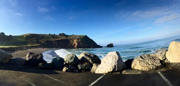 Rock, cliff ve beach, Pacifica, San Francisco, California