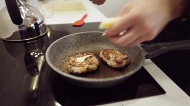 Mutfakta Etli Hamburgerler