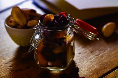 fındık ve kuru üzüm