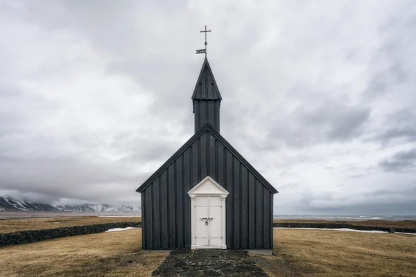 Iglesia en Budiir en la península de Snaefellsnes, al oeste de Islandia —  Fotos de Stock