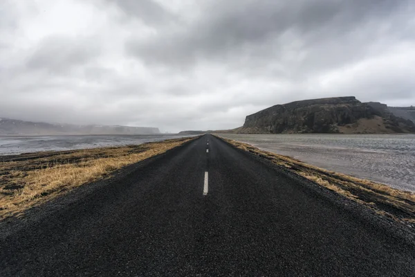 Carretera remota en Islandia — Foto de Stock
