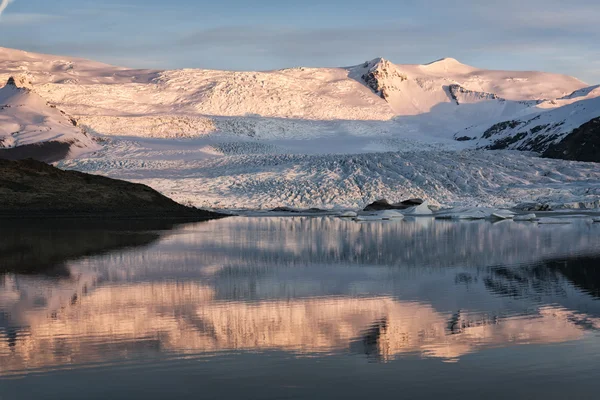 Glaciären på Glaciärlagunen, Island — Stockfoto