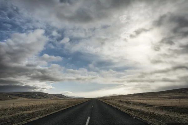 Carretera remota en Islandia — Foto de Stock