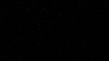 Siyah zemine kar yağışı