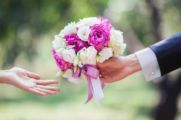 Joli bouquet de mariage — Photo