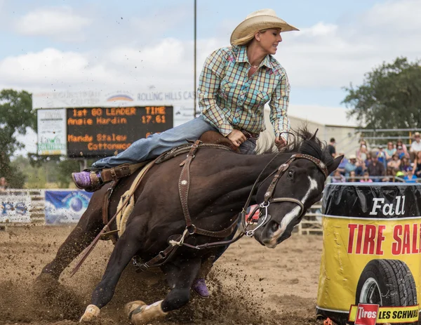 Unge Rodeo Cowboy — Stockfoto