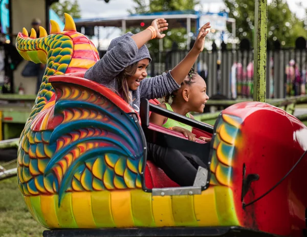 Chinese Dragon Ride — Stock Photo, Image