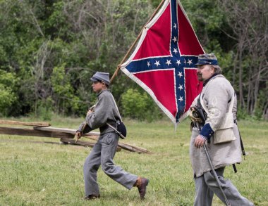 Suç ortakların düşman saldırı