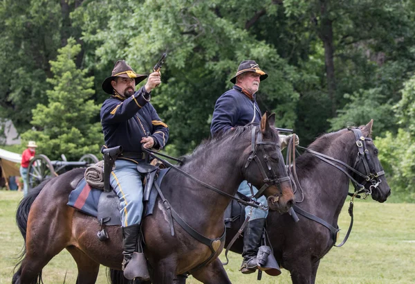 Escoteiros de cavalaria Ajuda — Fotografia de Stock