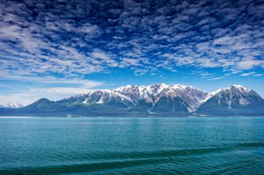 Alaska'da Hubbard Buzulu