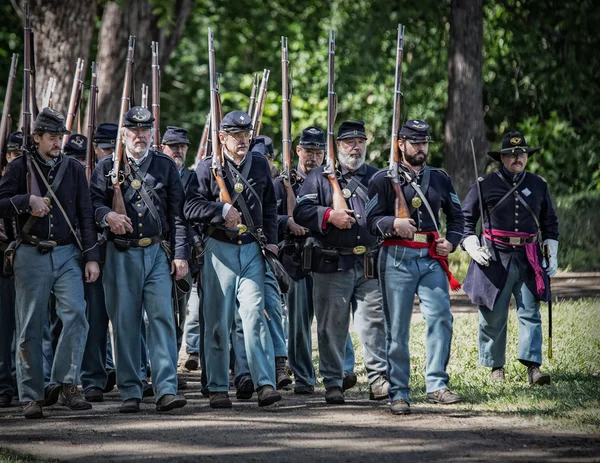 Soldati dell'Unione in battaglia — Foto Stock