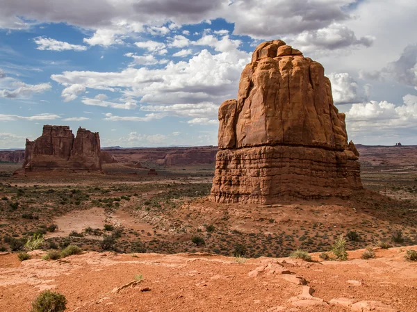 Weathered Rocks and Mittens in Arches — Stock Photo, Image