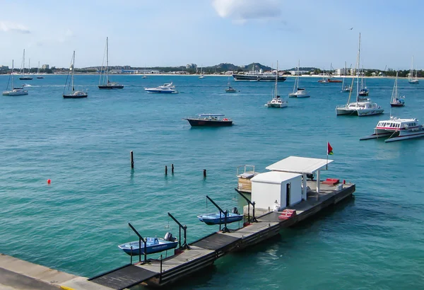 Barcos em Simpson Bay — Fotografia de Stock