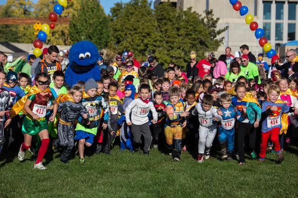 Kahramanlar giderken