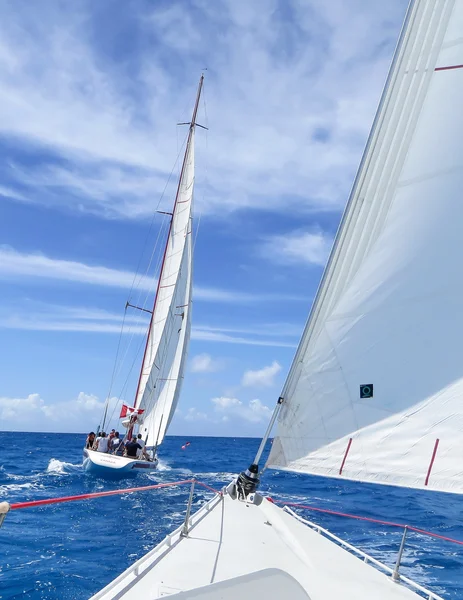 Sailing off St. Maarten — Stock Photo, Image