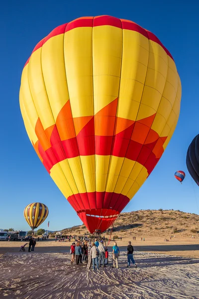 Heißluftballon über Nordkalifornien — Stockfoto
