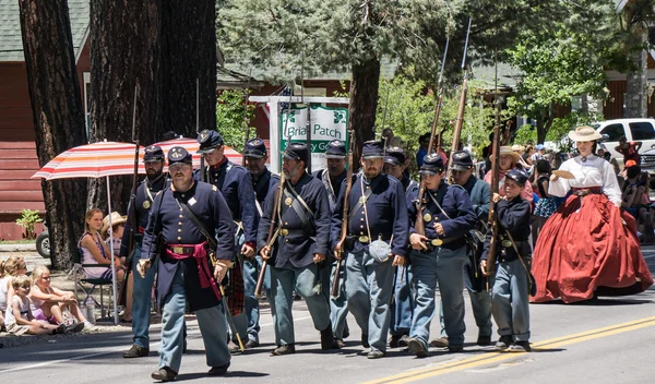 Reencenadores da Guerra Civil no Desfile de Graeagle — Fotografia de Stock