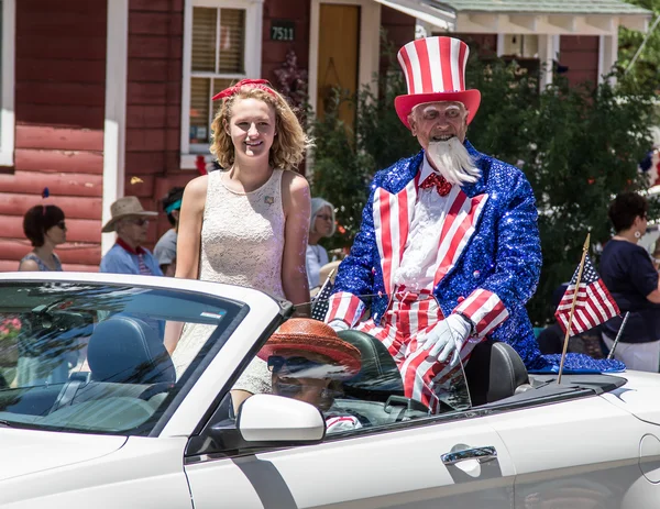Uncle Sam en de vierde van juli Parade — Stockfoto