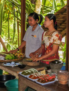 Atıştırma zamanı Phuket