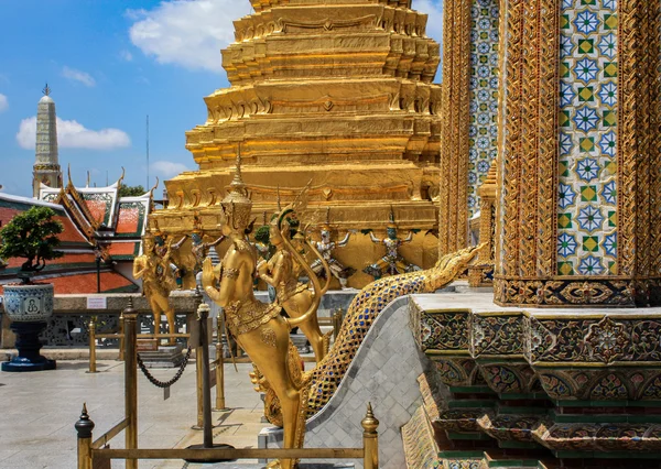 Guardiani del Tempio Thai — Foto Stock