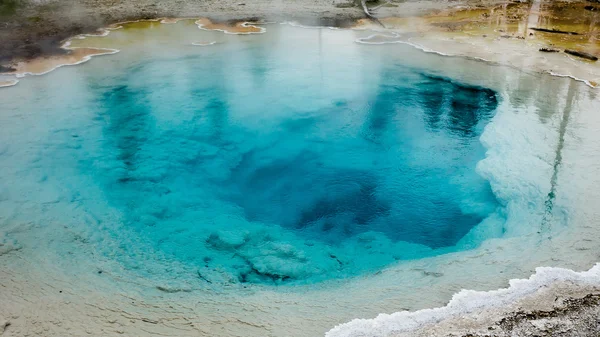 Sources thermales en Yellowstone — Photo