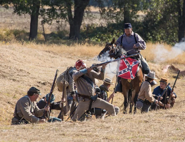 Rebel  Troops Firing — Stock Photo, Image