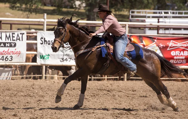 Barrel Racer Cowgirl — Stok fotoğraf