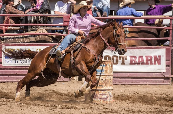 Barrel Racer Cowgirl — стокове фото