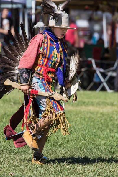 Danseuse amérindienne Pow-Wow — Photo