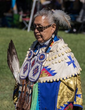 Kızılderili dansçılar