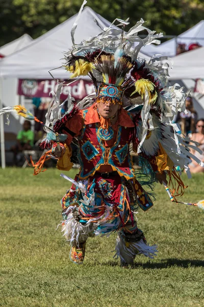 아메리카 원주민 댄서 — 스톡 사진