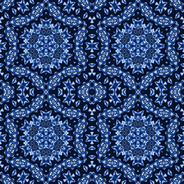 Sömlös blommig prydnad blå vit svart — Stockfoto