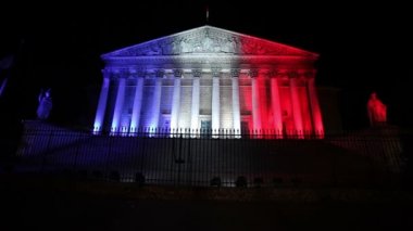 Fransız Parlamentosu, gece Paris, Fransa'da bir görünüm